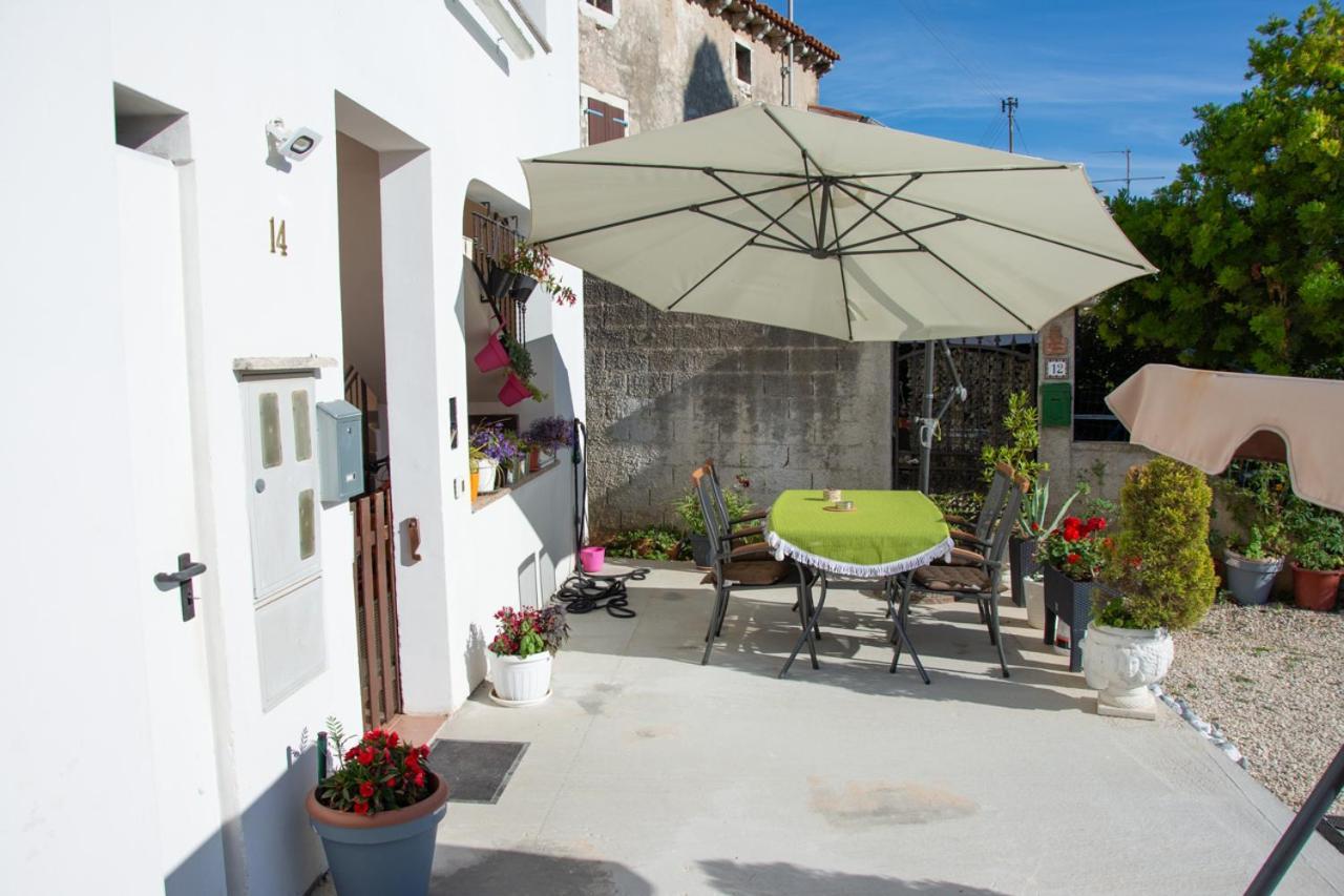 Ferienwohnung App Roko 2 Poreč Exterior foto