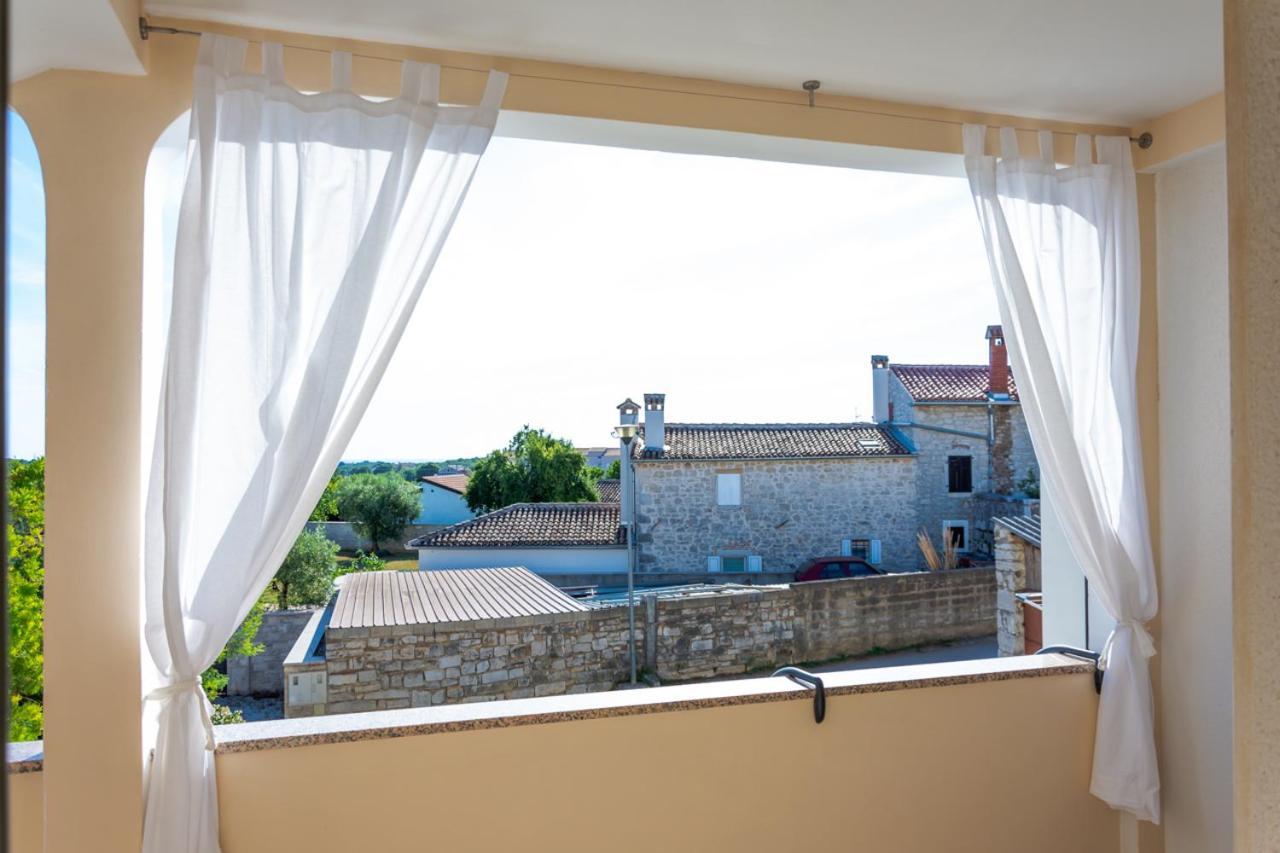 Ferienwohnung App Roko 2 Poreč Exterior foto