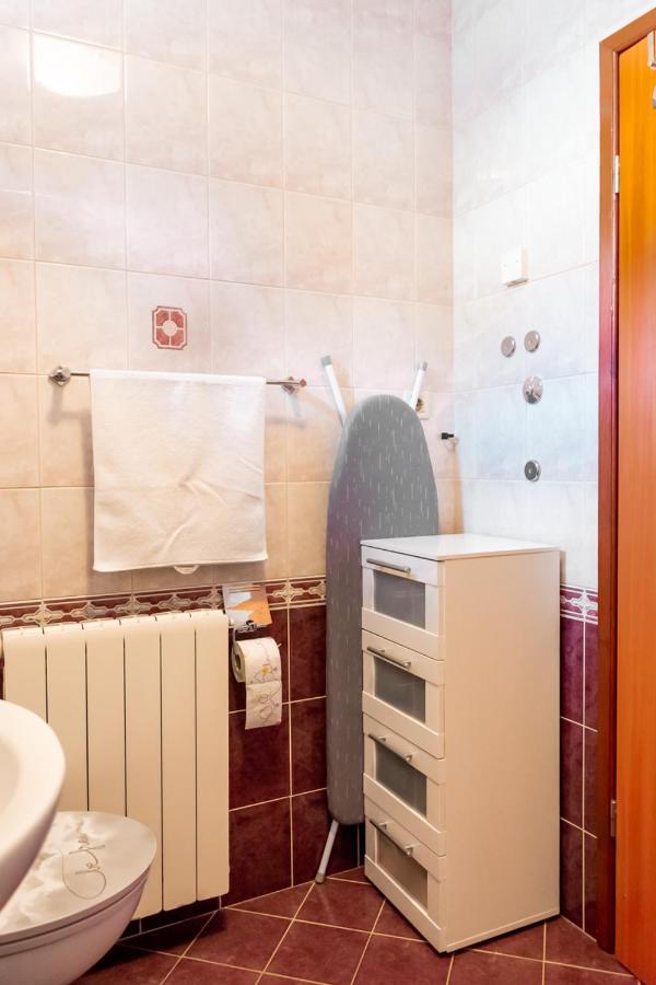 Ferienwohnung App Roko 2 Poreč Exterior foto